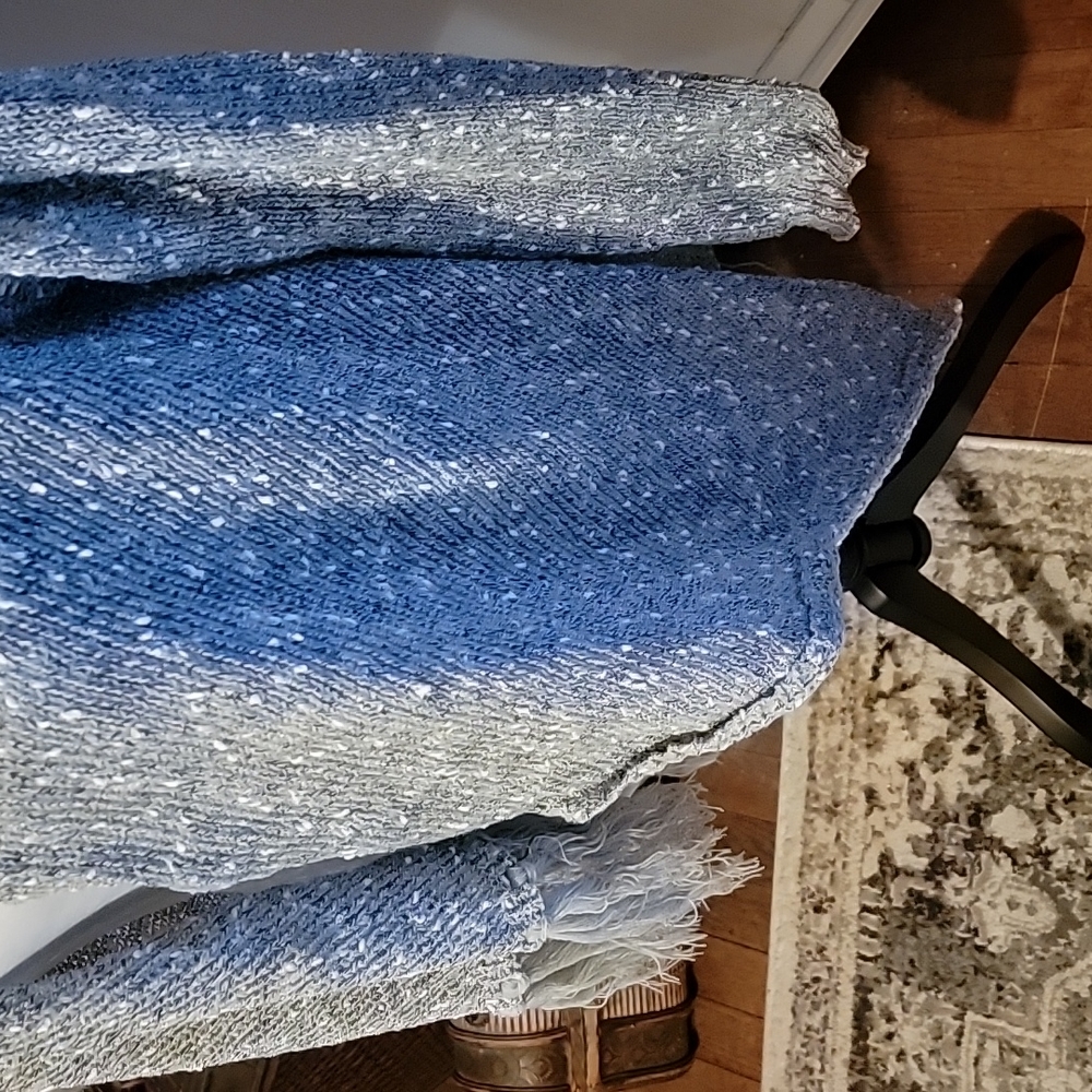 Tunic - Picture 4 of 6